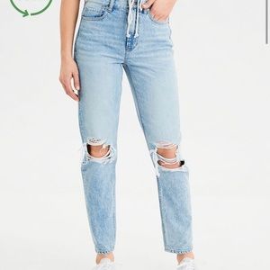 American eagle mom  jeans !!!
